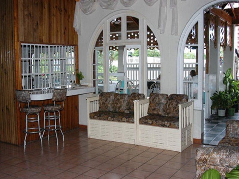 Village Hotel Ocho Rios Interior foto